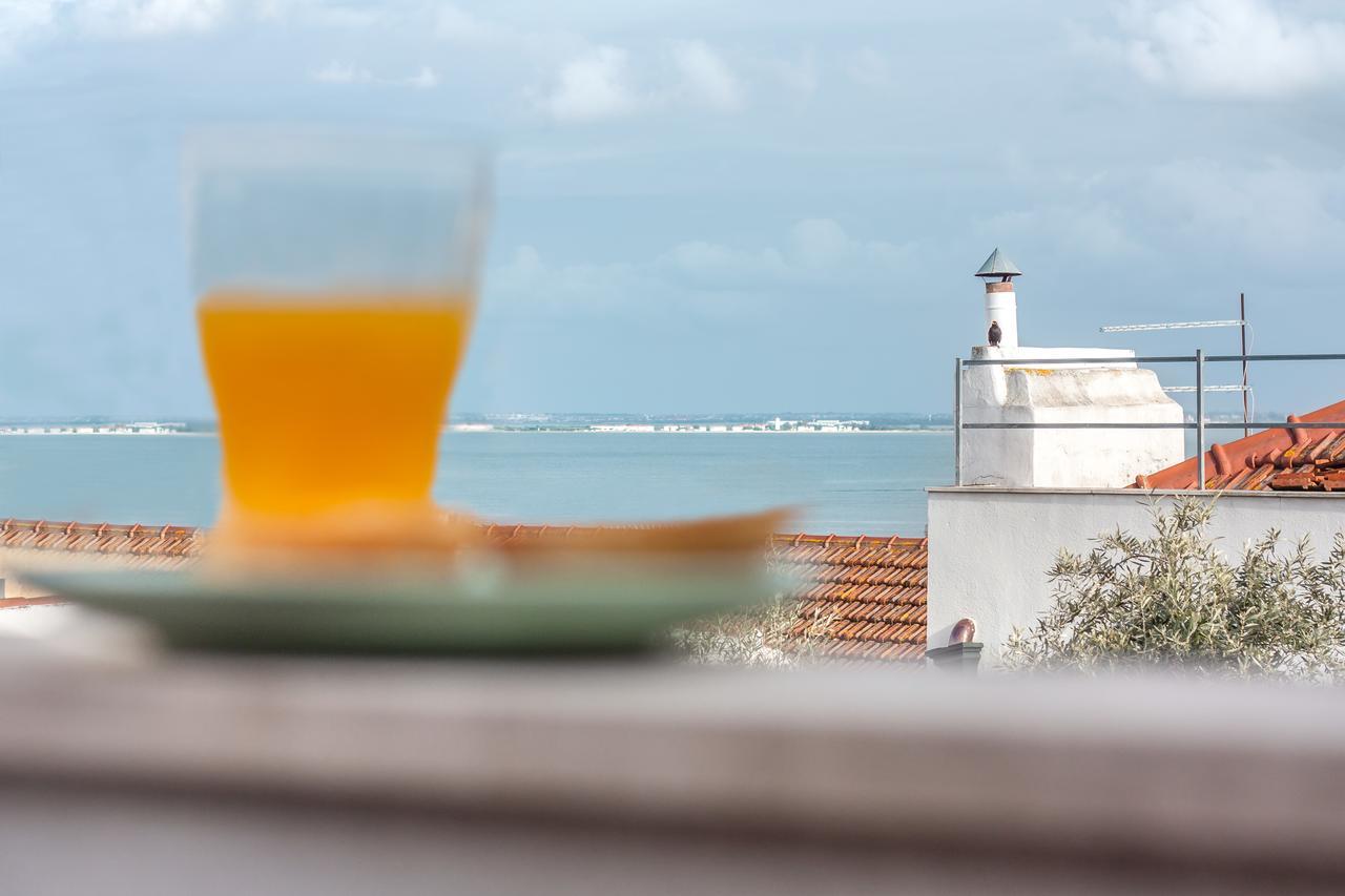 Alfama Lovely Duplex Apartment Lisbon Exterior photo